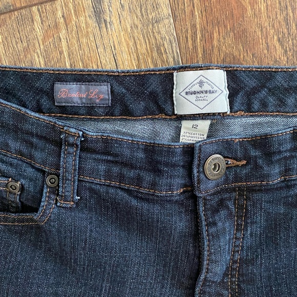 St John's Bay Womens 12 Blue Denim Dark Wash Embroidered Boot Cut 5 Pocket Jeans - Picture 3 of 7